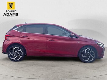 Used Hyundai i20 2023 for sale - 77369008: Photo