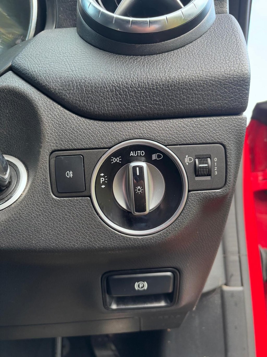 Used Mercedes-Benz CLA 2019 for sale - 77583131: Photo 30