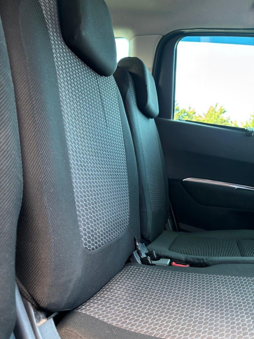 Used Peugeot 5008 2016 for sale - 77786024: Photo 34