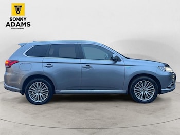 Used Mitsubishi Outlander 2018 for sale - 77557732: Photo