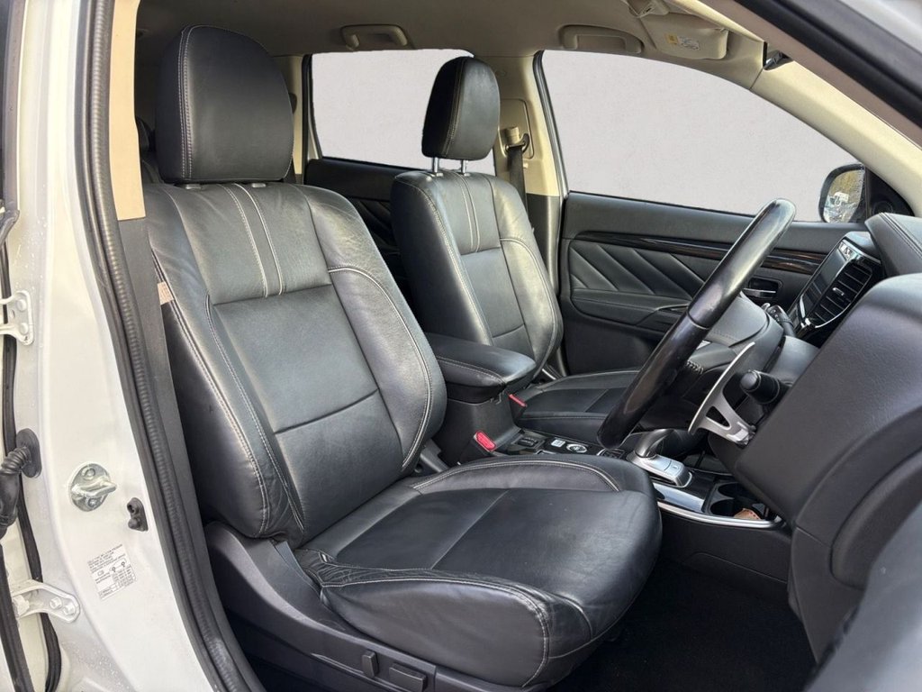 Used Mitsubishi Outlander 2018 for sale - 77422039: Photo 12