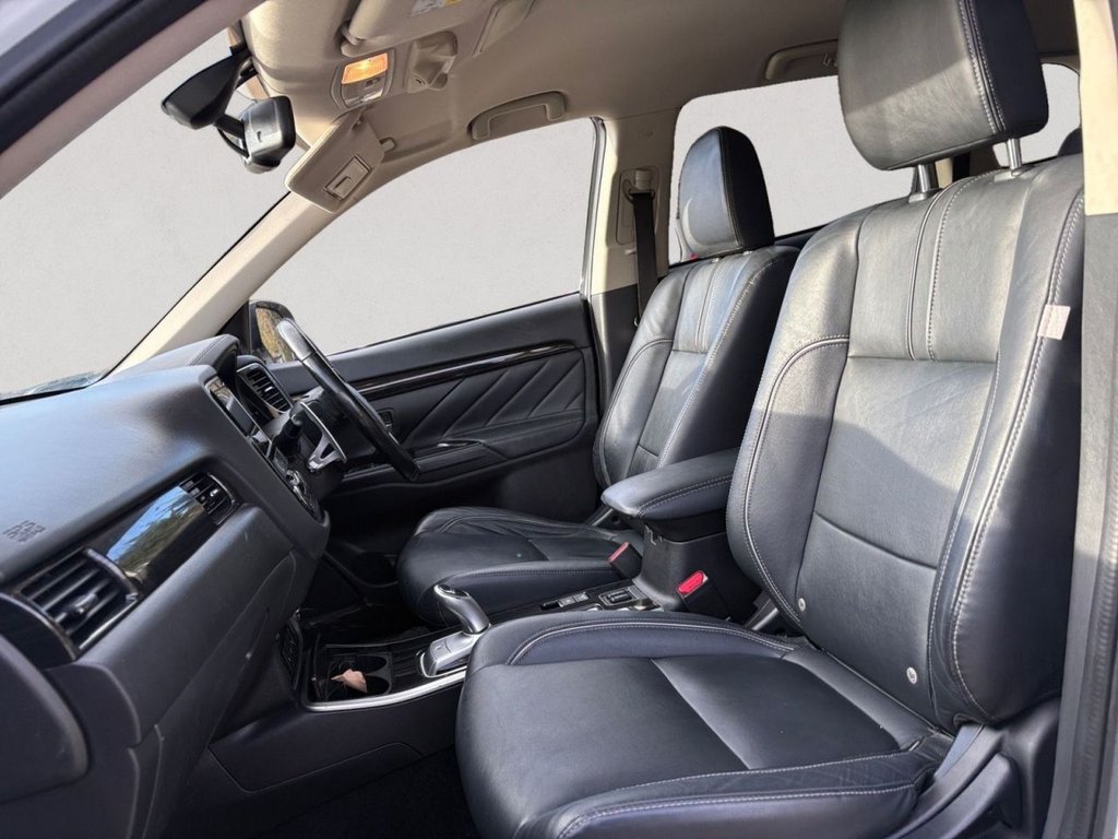 Used Mitsubishi Outlander 2018 for sale - 77422039: Photo 13