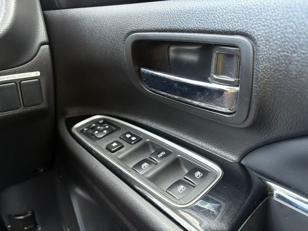 Used Mitsubishi Outlander 2018 for sale - 77422039: Photo 32