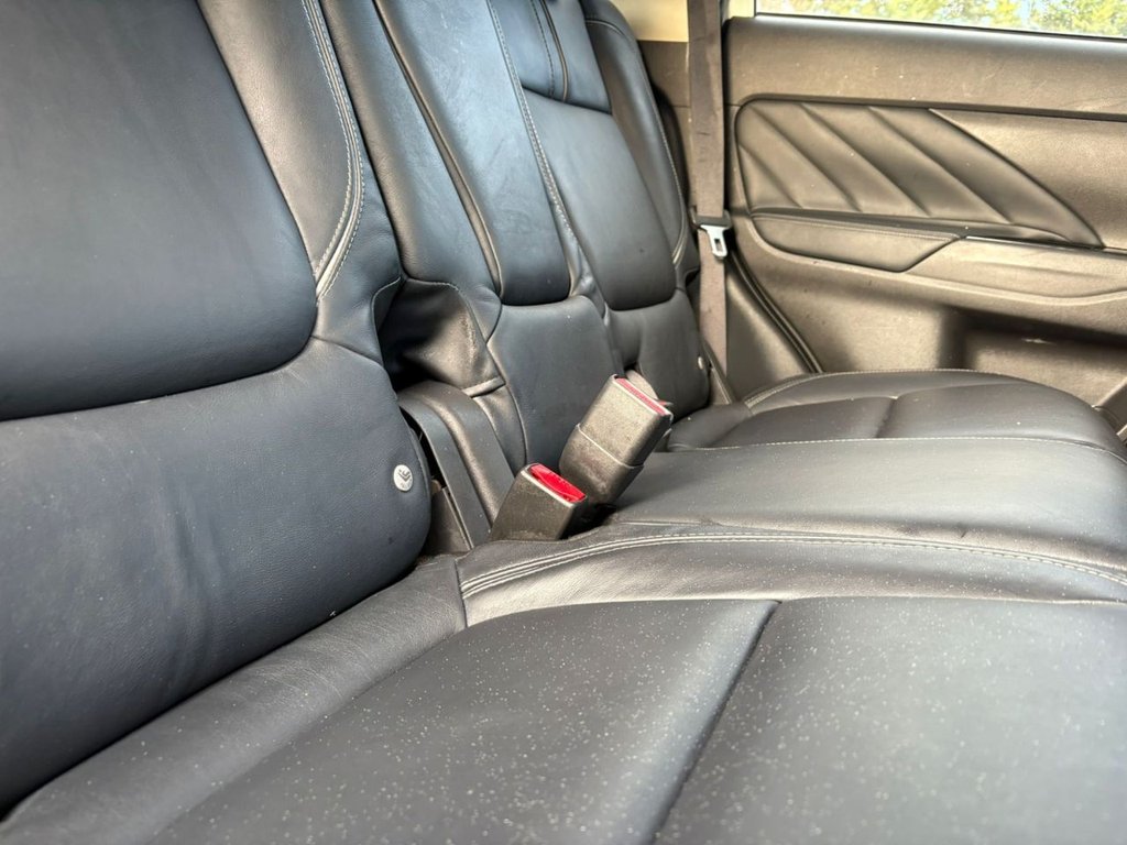 Used Mitsubishi Outlander 2018 for sale - 77422039: Photo 38