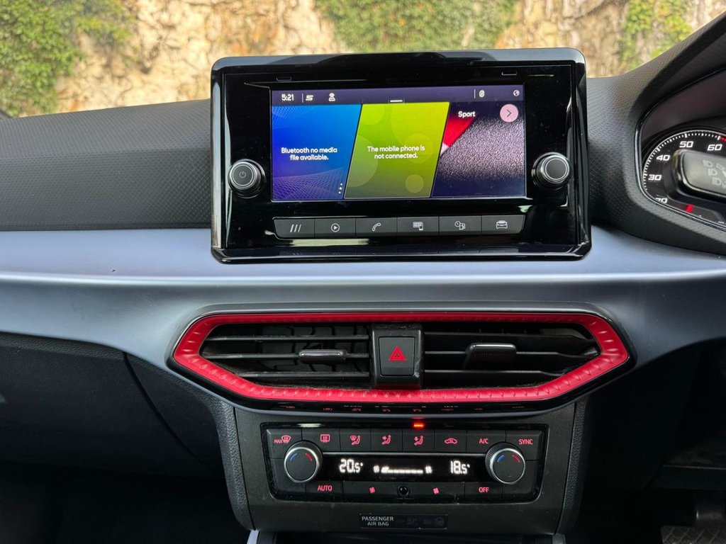 Used SEAT Arona 2023 for sale - 77976360: Photo 23