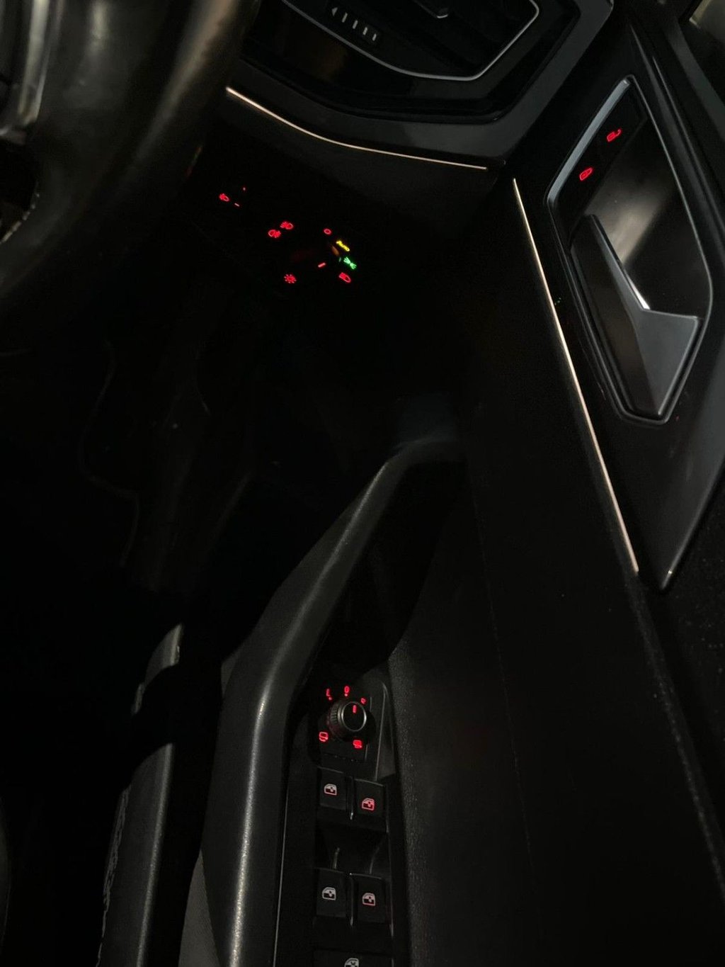 Used Volkswagen Polo 2019 for sale - 77697897: Photo 32