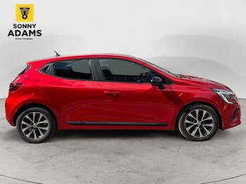 Used Renault Clio 2023 for sale - 78277546: Photo