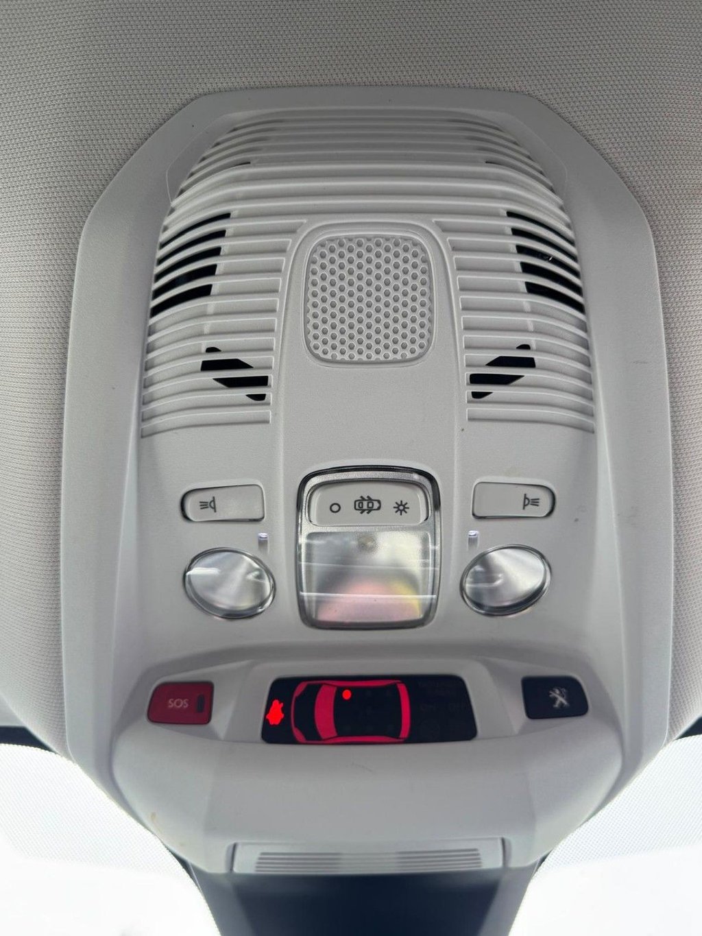 Used Peugeot 5008 2020 for sale - 77893739: Photo 20