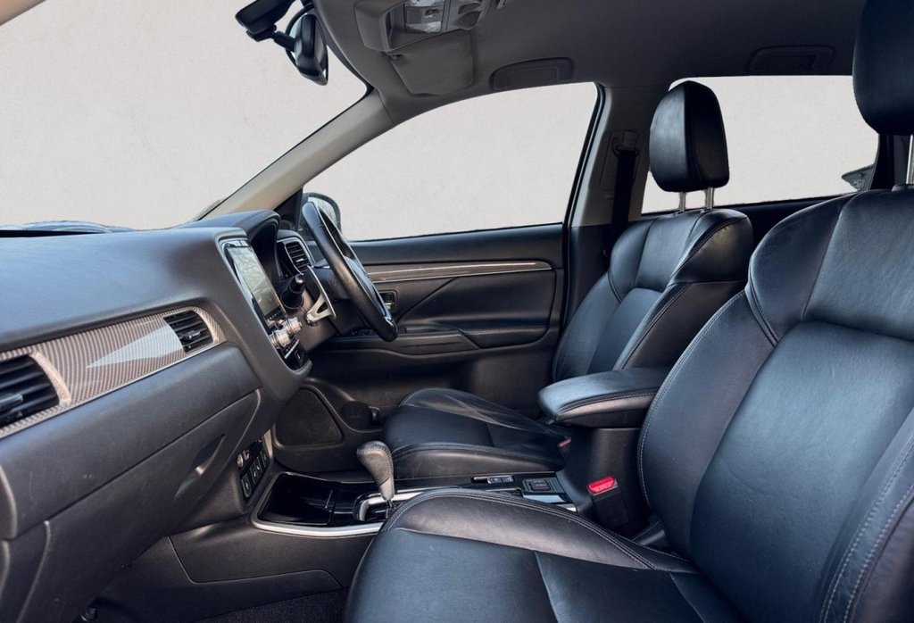 Used Mitsubishi Outlander 2020 for sale - 77631556: Photo 12