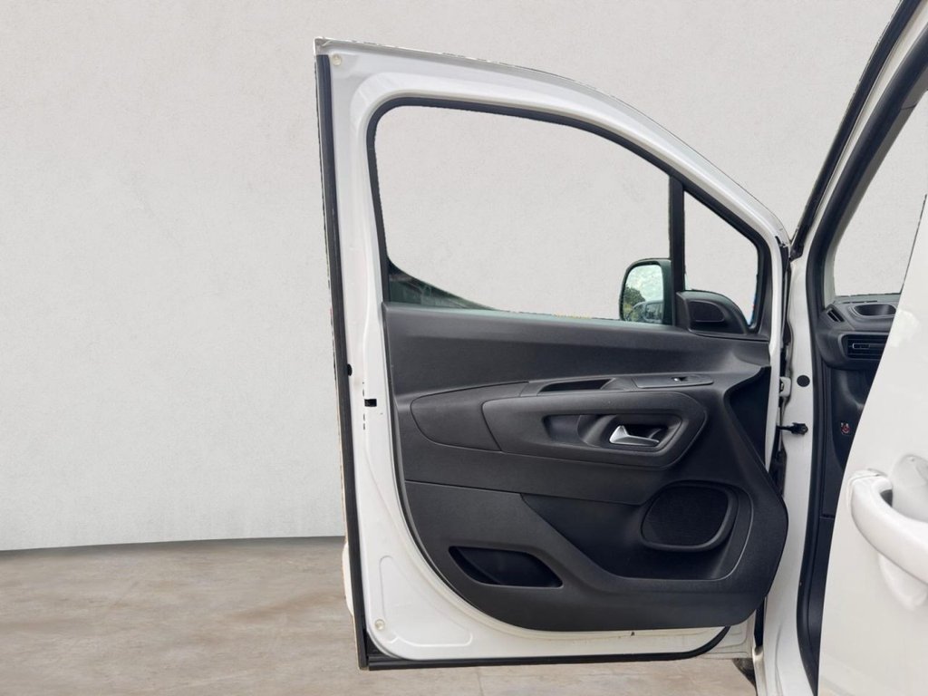 Used Vauxhall Combo Life 2021 for sale - 78102685: Photo 11