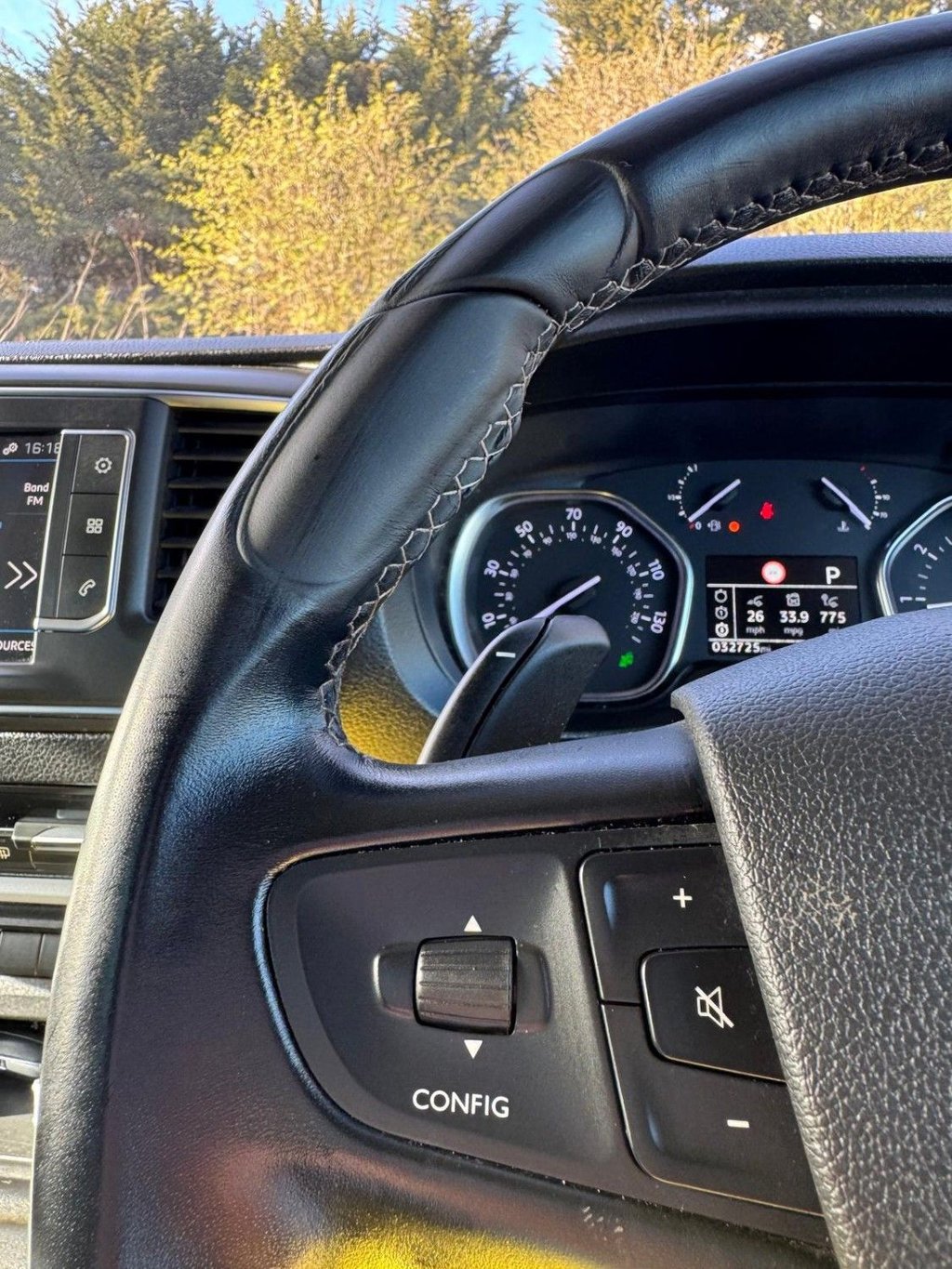 Used Peugeot Traveller 2020 for sale - 78043917: Photo 19