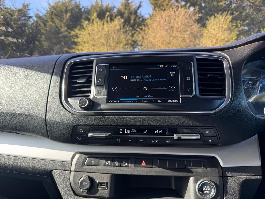 Used Peugeot Traveller 2020 for sale - 78043917: Photo 27