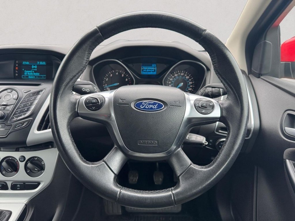 Used Ford Focus 2015 for sale - 77638144: Photo 15