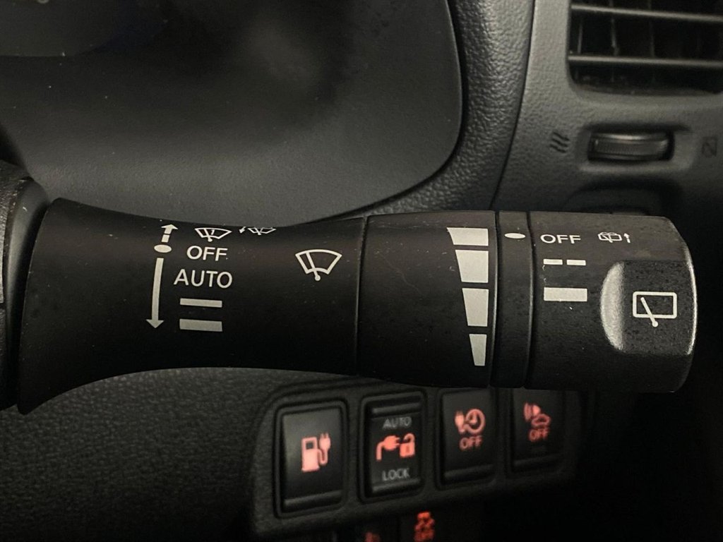 Used Nissan Leaf 2015 for sale - 78136960: Photo 22