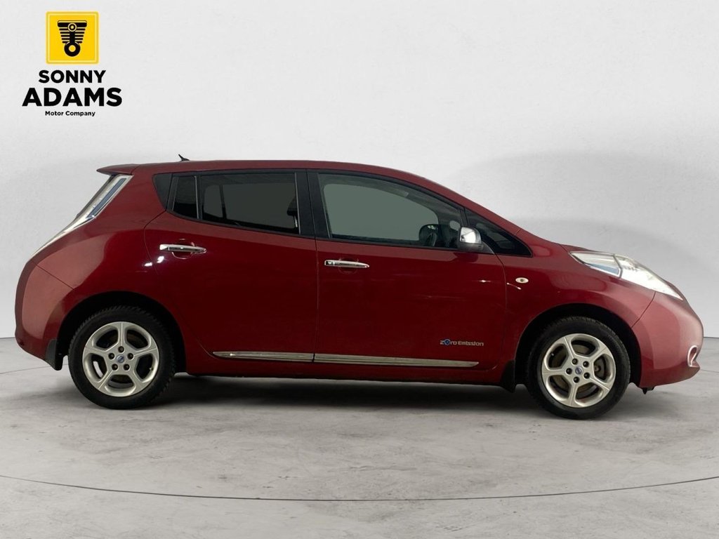 Used Nissan Leaf 2015 for sale - 78136960: Photo 4