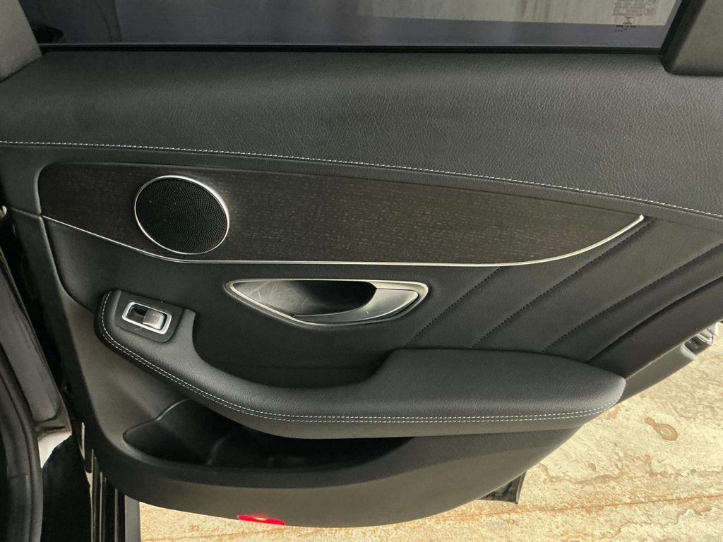 Used Mercedes-Benz C Class 2018 for sale - 77600104: Photo 17