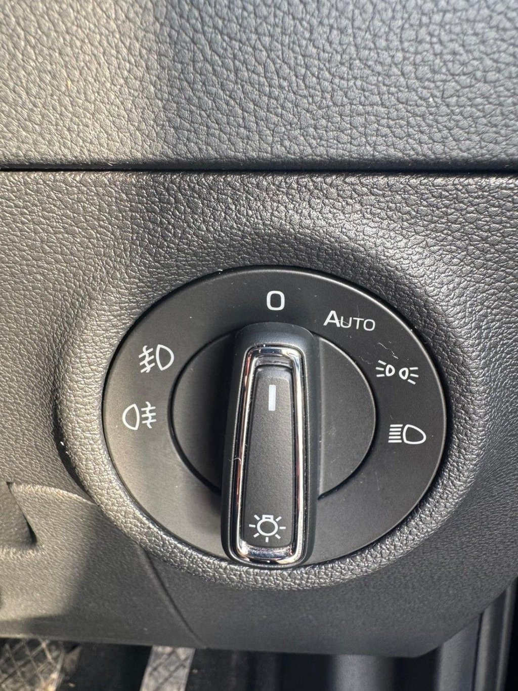 Used Skoda Karoq 2024 for sale - 77685250: Photo 24