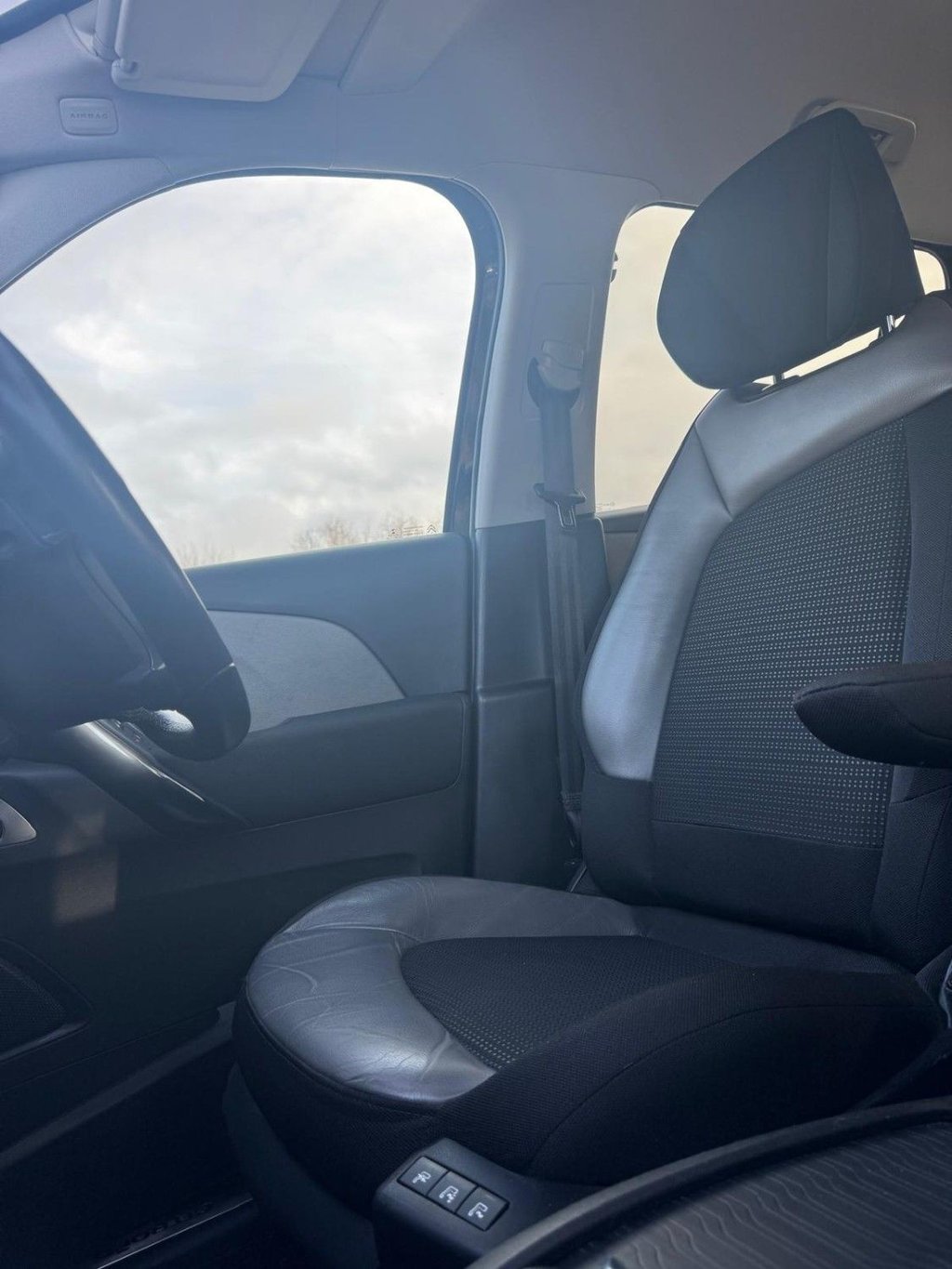 Used Citroen C4 Grand Picasso 2020 for sale - 77401334: Photo 35