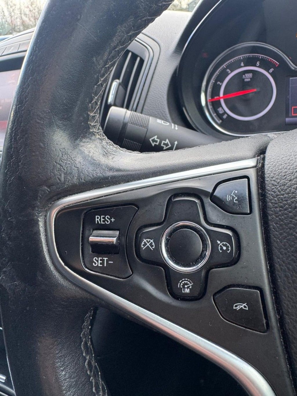 Used Vauxhall Insignia 2016 for sale - 77457555: Photo 17