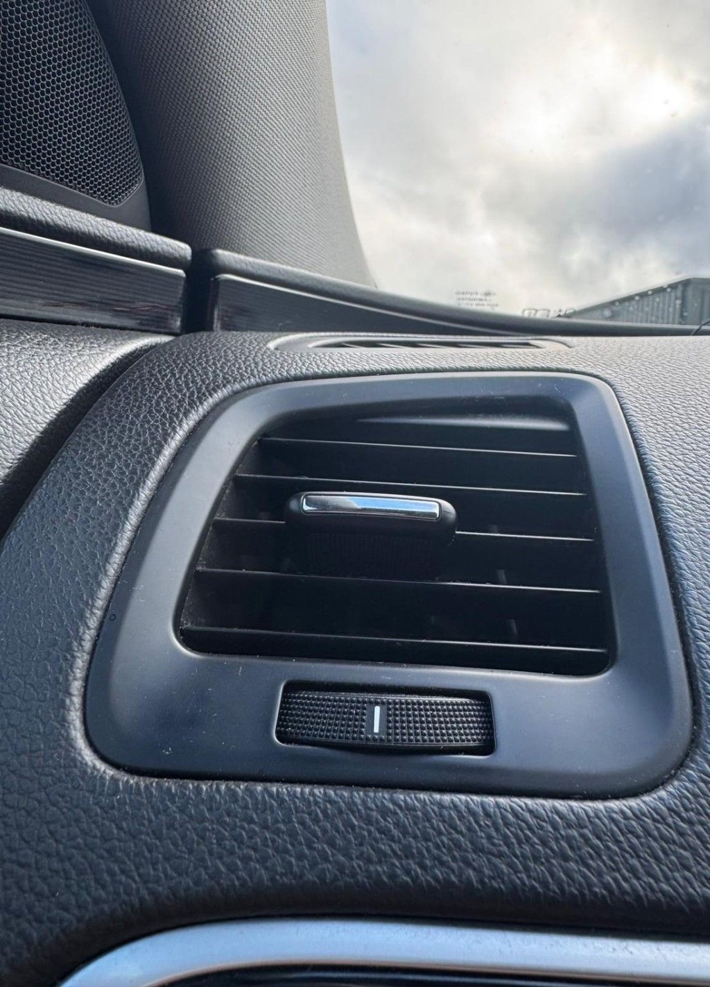 Used Vauxhall Insignia 2016 for sale - 77457555: Photo 29