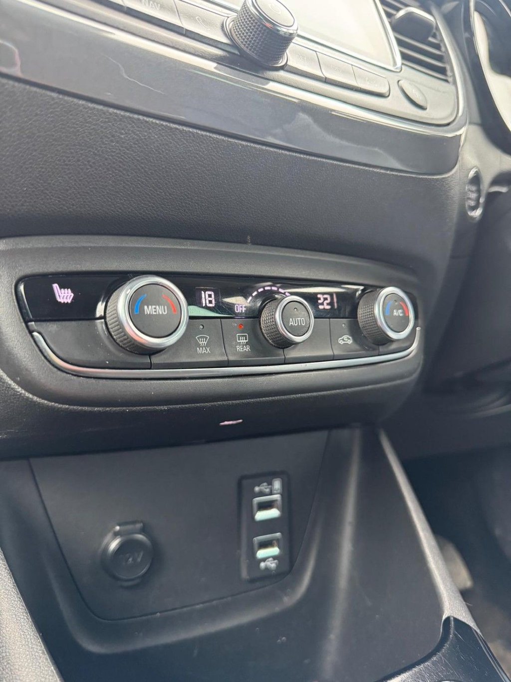 Used Vauxhall Crossland 2022 for sale - 78056661: Photo 21