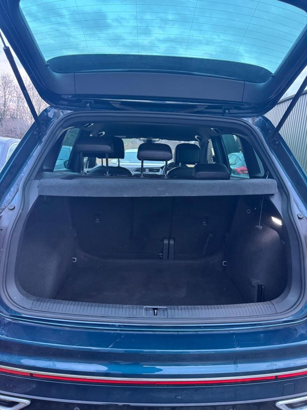 Used Volkswagen Tiguan 2021 for sale - 77369137: Photo 44