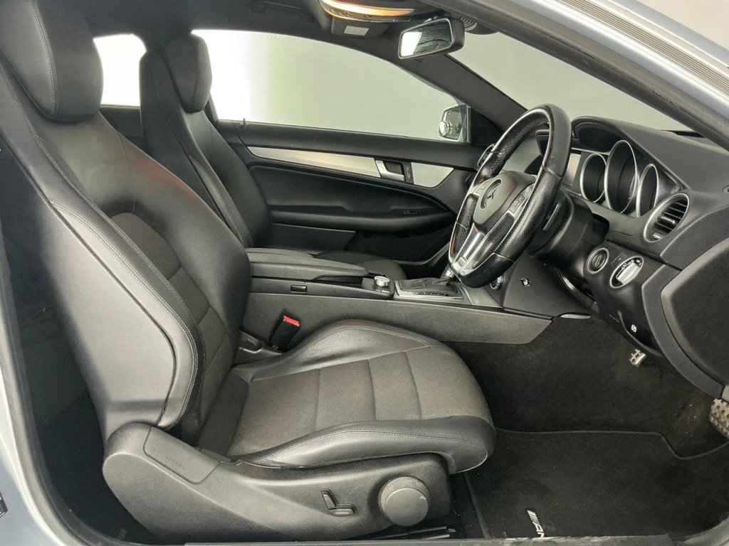 Used Mercedes-Benz C Class 2012 for sale - 77673571: Photo 13