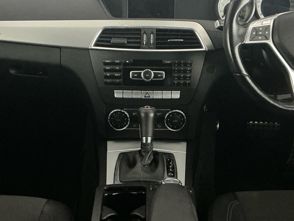 Used Mercedes-Benz C Class 2012 for sale - 77673571: Photo 17