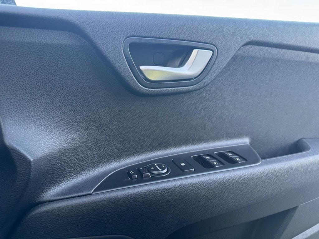 Used Kia Stonic 2022 for sale - 77666944: Photo 28