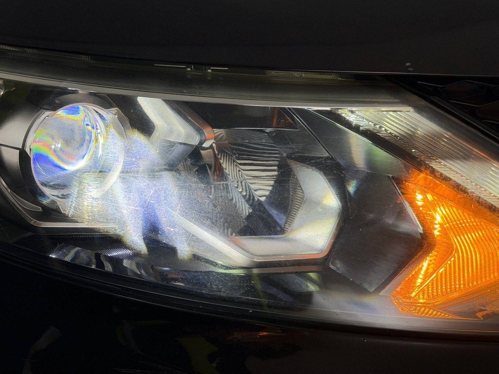 Used Nissan Qashqai 2015 for sale - 77755218: Photo 11