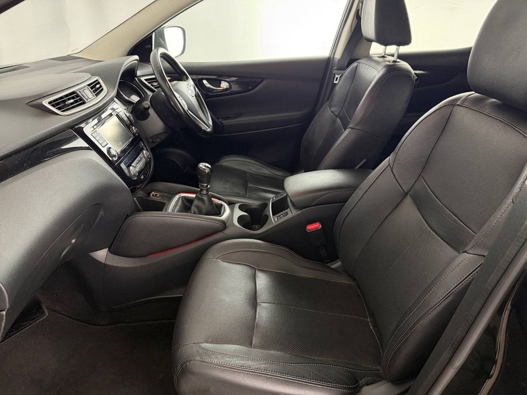 Used Nissan Qashqai 2015 for sale - 77755218: Photo 15