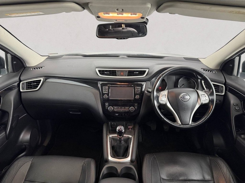 Used Nissan Qashqai 2015 for sale - 77755218: Photo 16