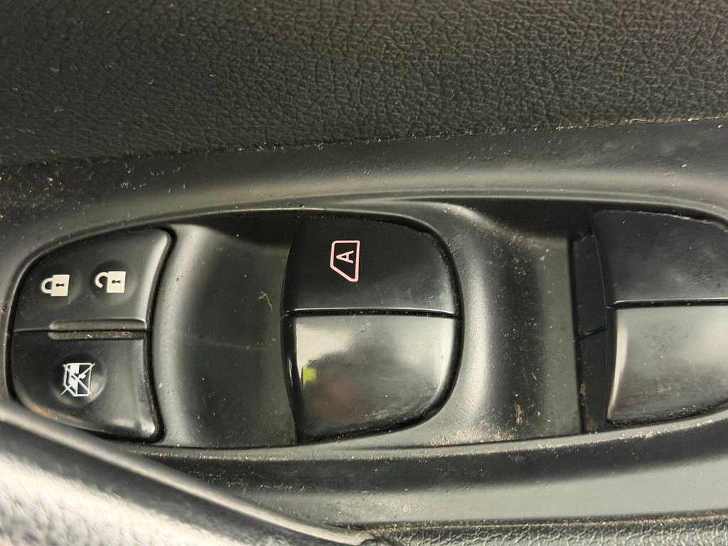 Used Nissan Qashqai 2015 for sale - 77755218: Photo 31