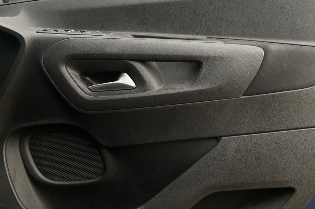 Used Vauxhall Combo Life 2022 for sale - 77369303: Photo 34