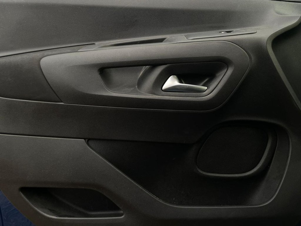 Used Vauxhall Combo Life 2022 for sale - 77369303: Photo 35