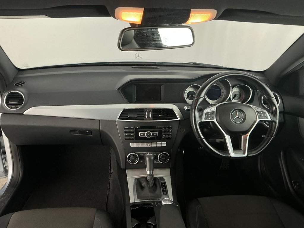 Used Mercedes-Benz C Class 2012 for sale - 77369163: Photo 16