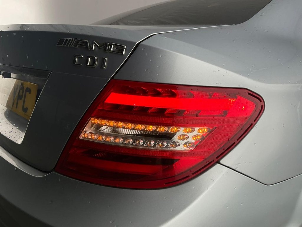 Used Mercedes-Benz C Class 2012 for sale - 77369163: Photo 39