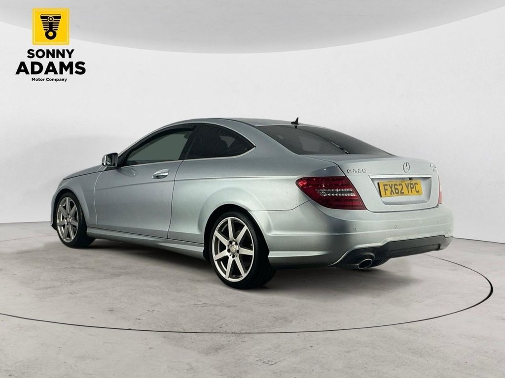 Used Mercedes-Benz C Class 2012 for sale - 77369163: Photo 7