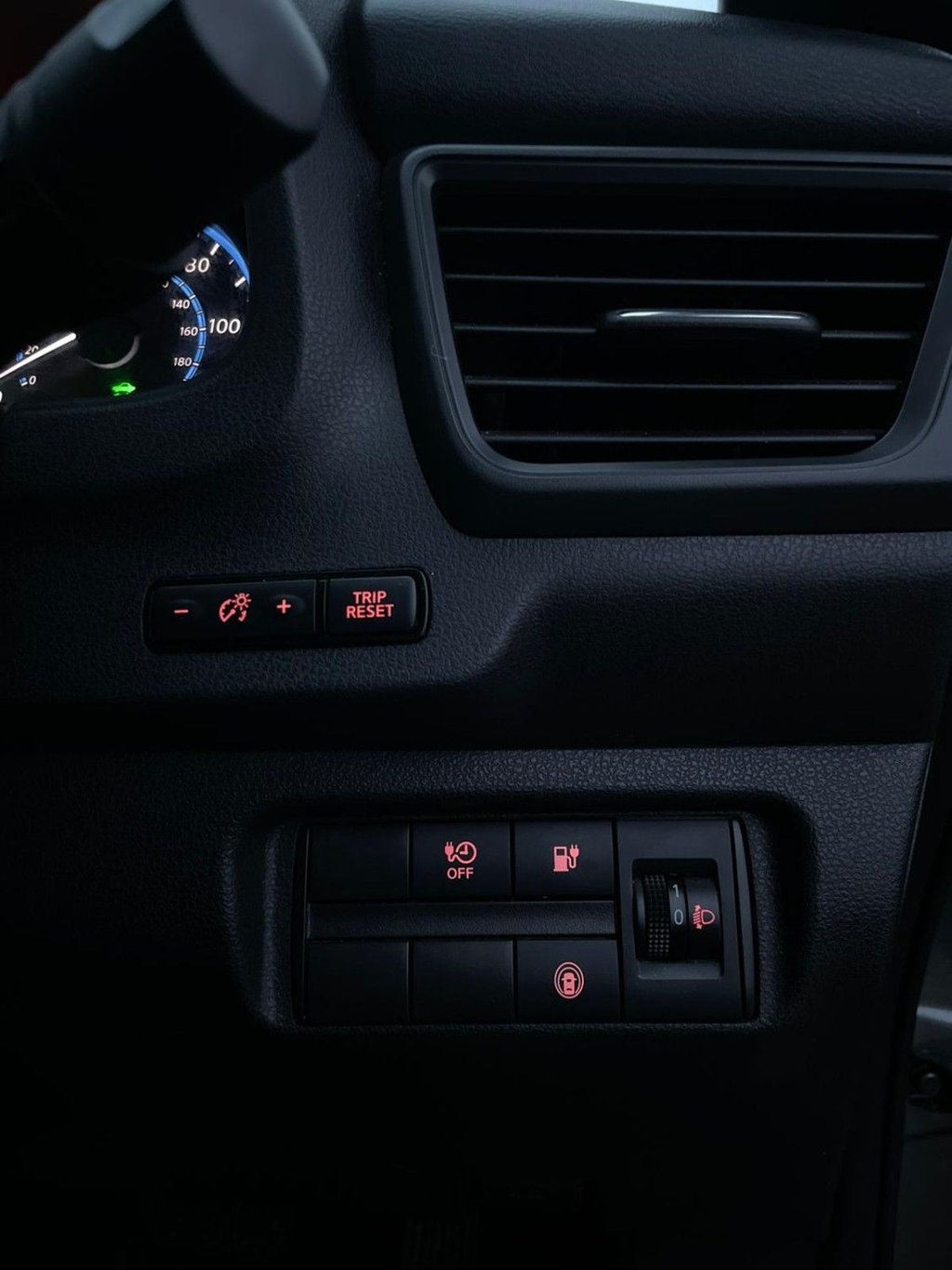 Used Nissan Leaf 2022 for sale - 77369127: Photo 26