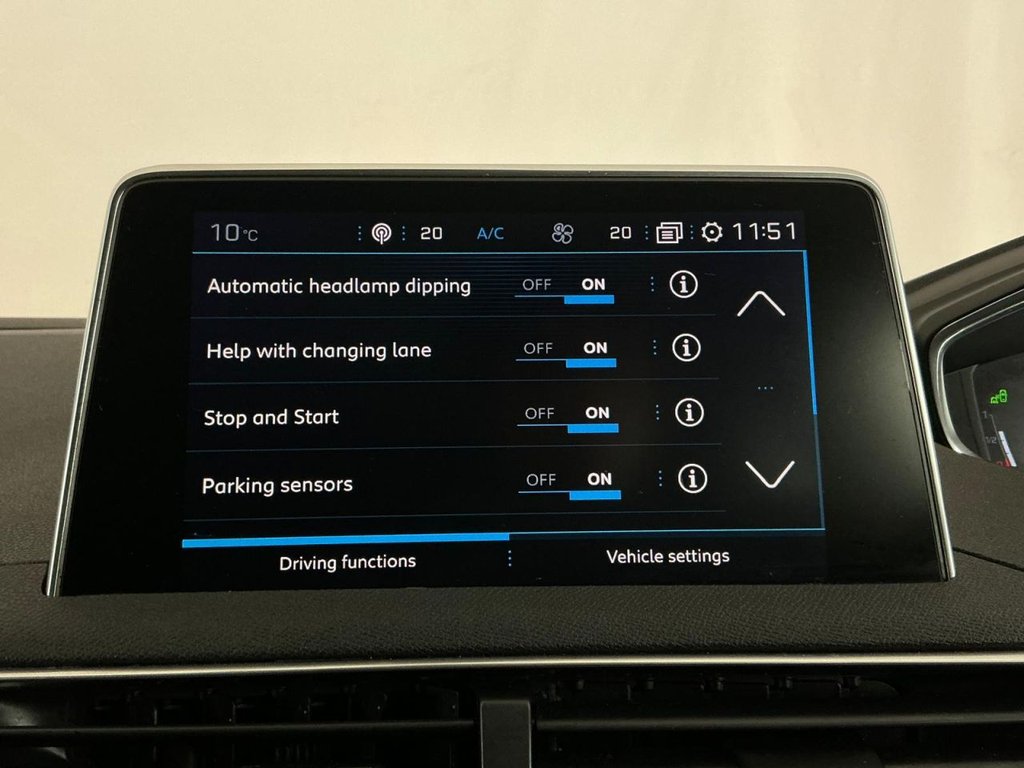 Used Peugeot 3008 2018 for sale - 77521200: Photo 30