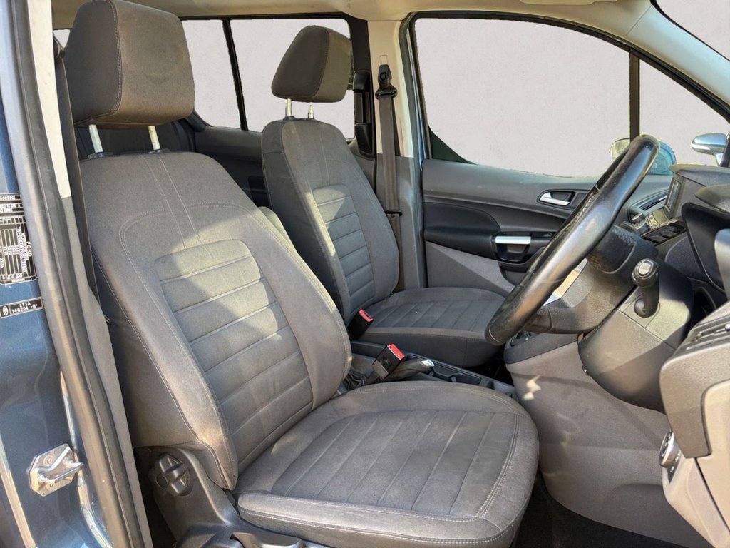 Used Ford Grand Tourneo Connect 2021 for sale - 77771027: Photo 8