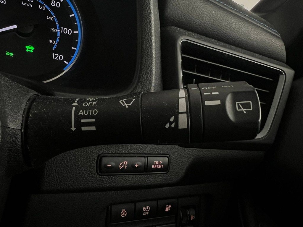 Used Nissan Leaf 2018 for sale - 78149224: Photo 23