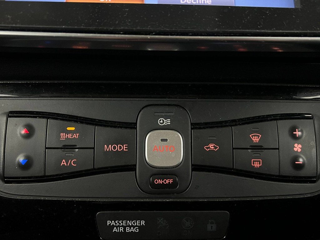 Used Nissan Leaf 2018 for sale - 78149224: Photo 31