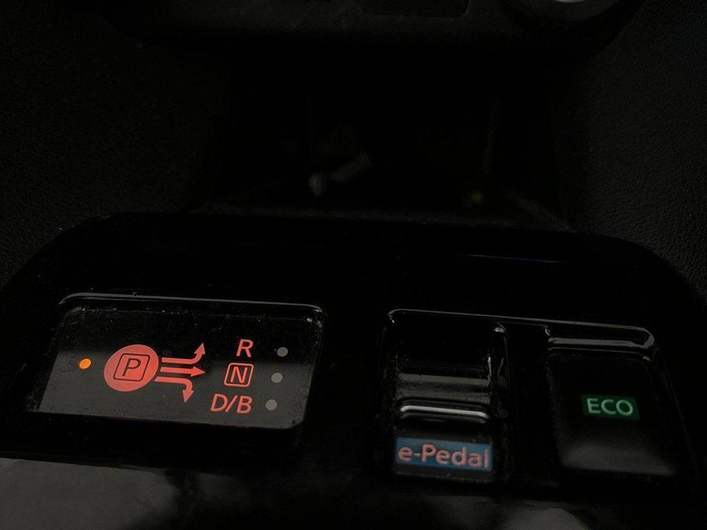 Used Nissan Leaf 2018 for sale - 78149224: Photo 32