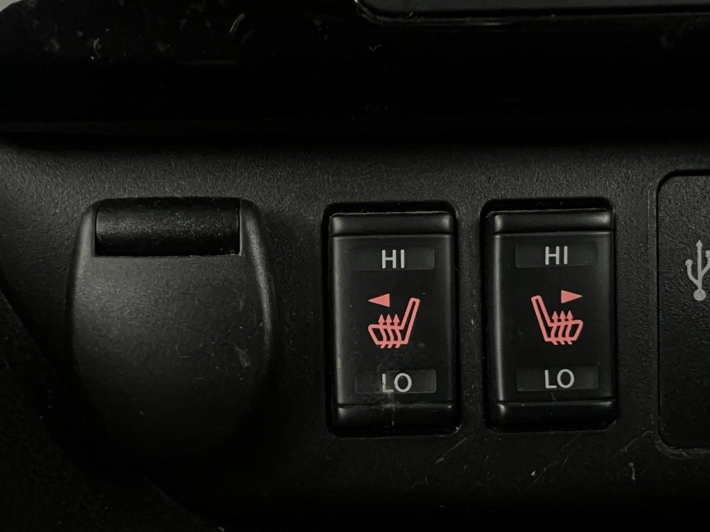 Used Nissan Leaf 2018 for sale - 78149224: Photo 33