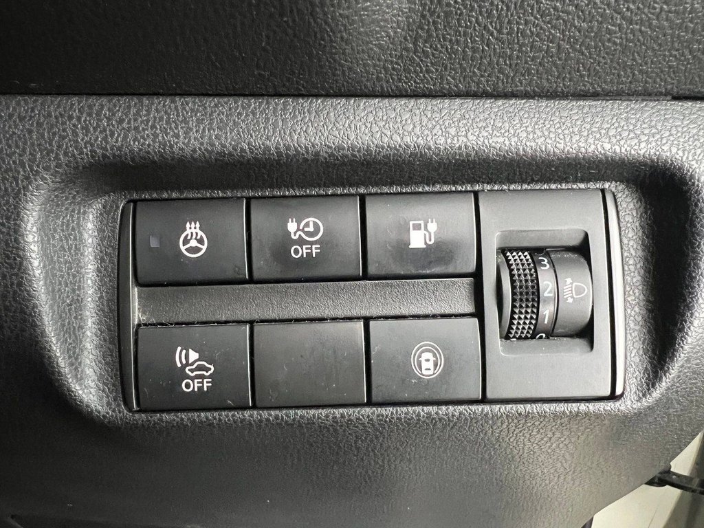 Used Nissan Leaf 2018 for sale - 78149224: Photo 35