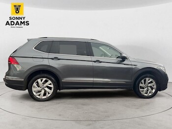Used Volkswagen Tiguan Allspace 2022 for sale - 77369009: Photo