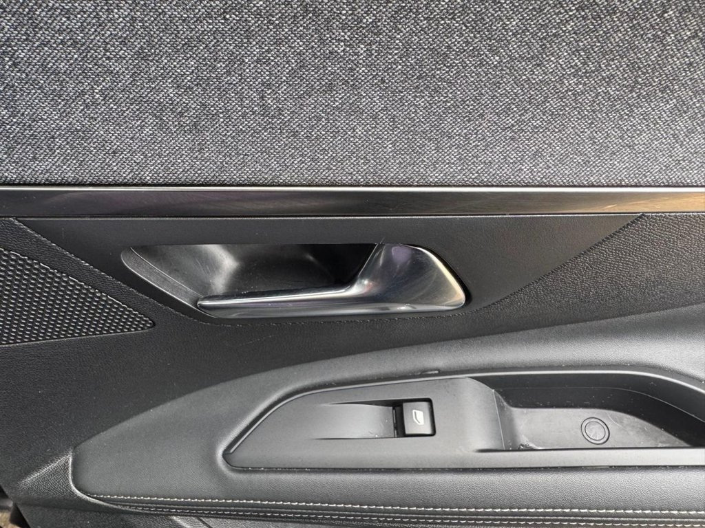 Used Peugeot 3008 2019 for sale - 78088350: Photo 32