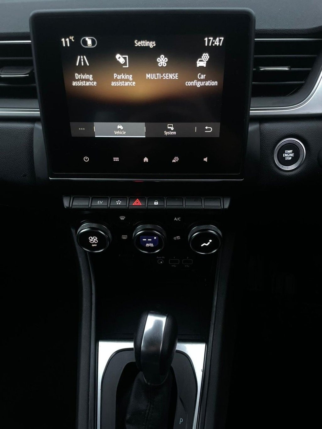 Used Renault Captur 2023 for sale - 77369306: Photo 23