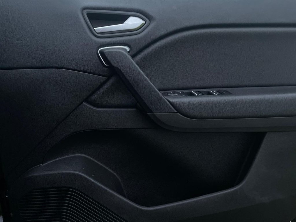 Used Renault Captur 2023 for sale - 77369306: Photo 29